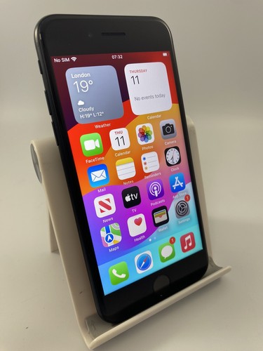 Apple iphone 3rd gen 2022 - apple,